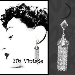 Vintage Clip On Dangle Earrings, Chain Tassel Long Silvertone Sarah Coventry